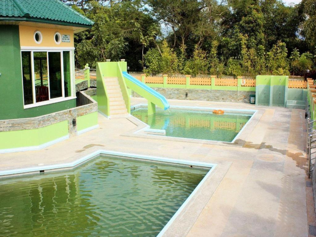 Dureme Mansion Hotel And Resort Castillejos Екстериор снимка